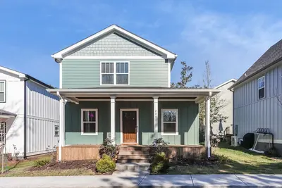 Image de The Westchester - A modern bungalow 9-minute walk to downtown Ball Ground