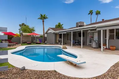 Image de kingbed+divingpool+firepit, \nnear tsmc, mayo clinic, deer valley airport