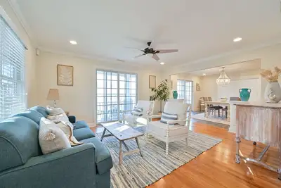 Image de Margate Beach House Close to Beach/Bay