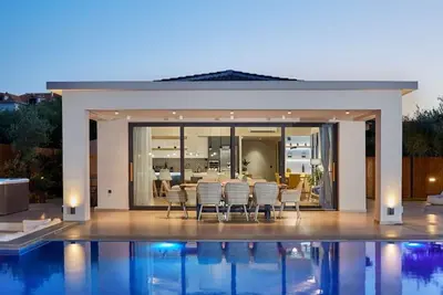 Image de Exquisite Zante Villa | Villa Fabiana | 3 Bedroom | Private Pool | Outdoor Hot Tub | Pool Bar | Sea Views | Kipseli