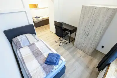 Image de Central 1. 5 room apartment with Smart Tv & washing machine
