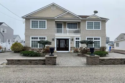 Image de Beach Haven West Heated Pool 3 Full Bath Sleeps 12 154980