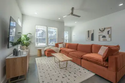 Image de The Right House @ East Downtown