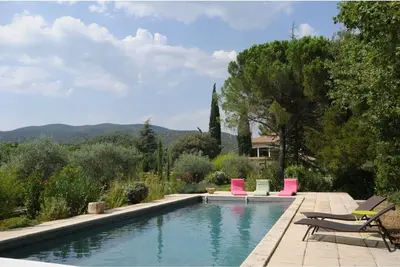 Image de Villa Lumineuse, climatisée 10/12 couchages Piscine chauffée Terrain de Pétanque