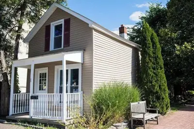 Image de Cozy Historic Piersaull House - Charming & Quirky!