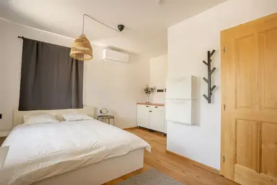 Image de Cozy, bright studio near Bled