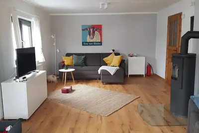 Image de Cozy house with oven and fenced terrace (dogs are welcome)