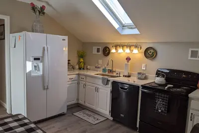 Image de Former Dairy Barn Loft Apartment