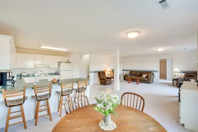 Image de House in Hiawassee ~ 1 Mi From Lake Chatuge!