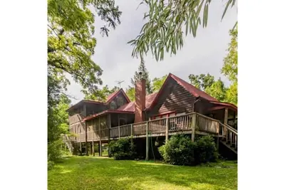 Image de Farmhouse located on river with Mountain View-Wifi\/Cable