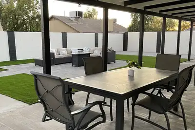 Image de Modern Glendale Home, 5 minutes Away From State Farm Stadium