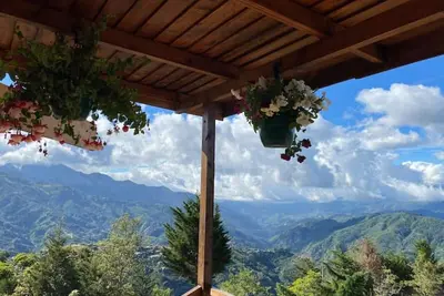 Image de Cabaña Aurora Cozy Cabin With an Amazing View!