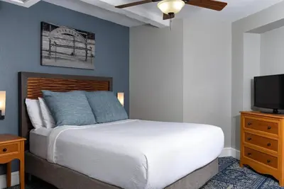 Image de Fiesta Special - Timeshare Units for rent on Riverwalk