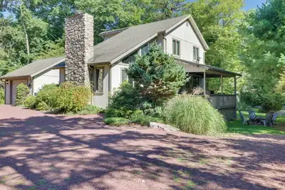 Image de Lake Harmony Home Near Big Boulder!