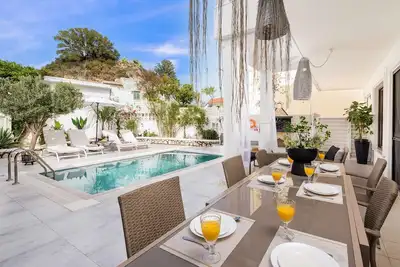 Image de Mikaela's Pool House