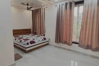 Image de Romantic fully furnished villa w\/swimming pool — 20 min from the Kalyan City, Mh