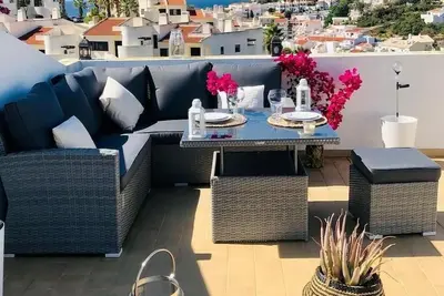 Image de Well Presented One Bedroom Apartment with Beautiful roof terrace views