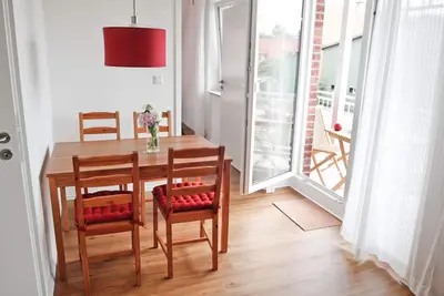 Image de Location-Braeburn-Balcon-Appartement-Salle de bain privée séparée