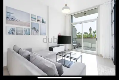 Image de Two Bedroom Luxury Dubai Hills Apartment Centrally Located