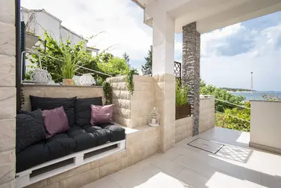 Image de Apartments Alisa - Two Bedroom Apartment with Terrace and Sea View (novi)