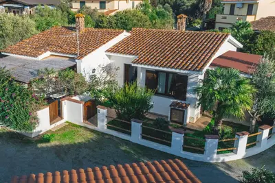 Villa-Supérieure-Salle de bain privée séparée-Vue sur Jardin-Il Sogno case va. . .