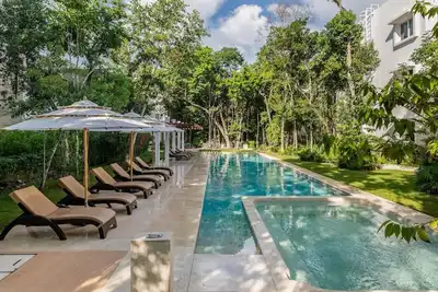 Image de Quiet 2br in Tulum w/ Pool | Spacious Patio | Gym