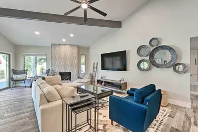 Image de Dog-Friendly Scottsdale Retreat w/ Private Pool!