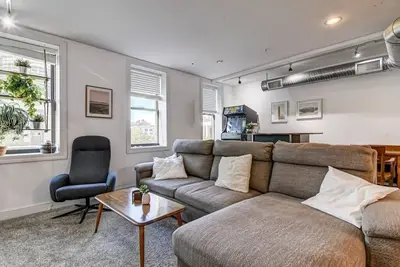 Image de Lovely 2-Bedroom Unit in Springfield