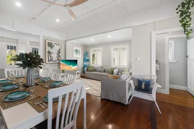 Image de Stunning 4 Bedroom Beach House - Dicky Beach