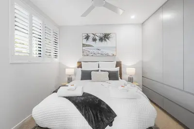 Image de 2 Bed Studio 200m to beach - Dicky Beach Original