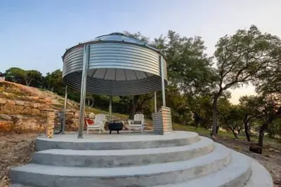 Image de 2 Beds | Entire Waterfront Retreat - Home | Bdg 2, Entire Waterfront Retreat - Tiny Home | Bdg 2