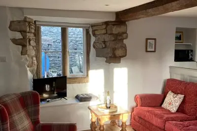 Image de Beautiful listed cottage