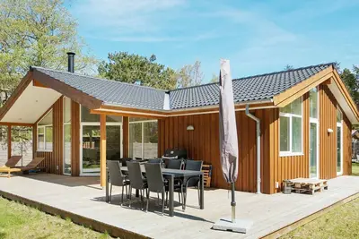Image de Maison de vacances pour 8 a Rørvig-By Traum