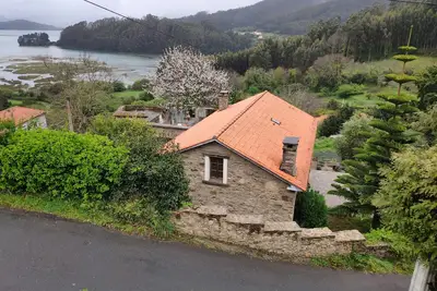 Image de Stone house in protected natural environment