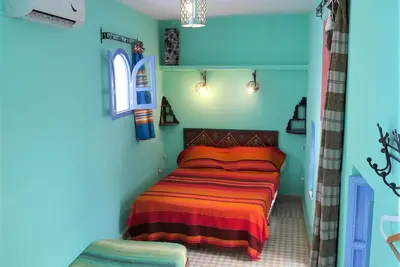 Image de double bedroom with bathroom and private terrace. breakfast included