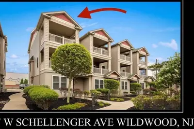 Image de 4 bedroom, 3. 5 bath townhouse in Wildwood!