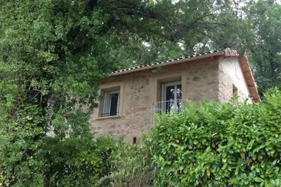 Image de Charming little quiet farmhouse just 20 minutes from Lac du Salagou