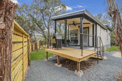 Image de 1 Bedroom Tiny House i Cowboy pool