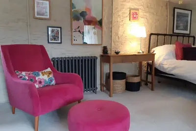 Image de Unique suite full of character with own entrance