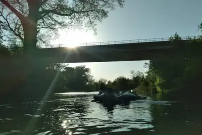 Image de Lovely Cozy Country Home 3\/2 Txstu\/walk to Txst Tubes\/Don's Fish\/Float the River