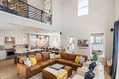 Image de North Shore Villa: Desert Color Lagoon + Beaches
