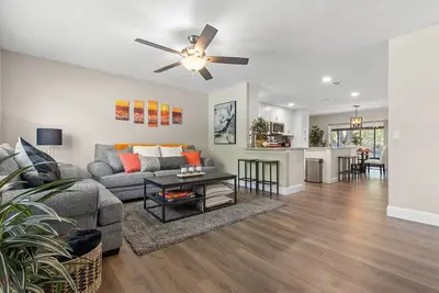 Image de Beautiful 5 Beds, Fast Wifi\/Tv, Washer\/Dryer