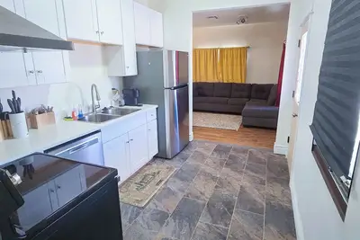 Image de Central Cottage- Mm Center - Chase Field - Convention Center