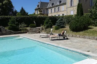 Image de Chateau in Creuse with large swimming pool