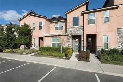 Image de 4 Bedroom/ 4. 5 Bathroom Solara (1606 Cp)