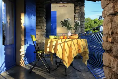 Image de Maison spacieuse en Lubéron authentique