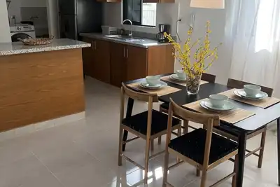 Image de Clean and spacious apartment/close to the airport