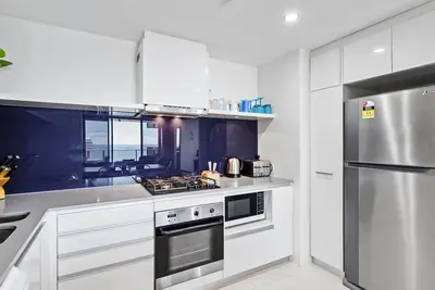 Image de Level 27 Ocean View Two Bedroom @ Circle on Cavil