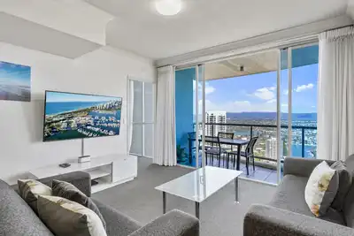 Image de Towers of Chevron 2 Bed 2 Bath - 3291