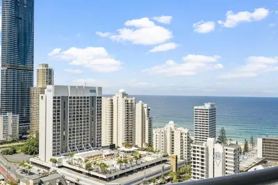 Image de Level 23 Ocean North Facing 2 Bedroom Apt -Chevron